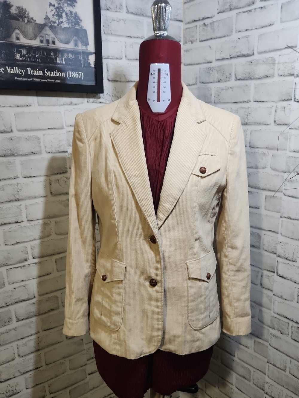 Changing Scene Cream Corduroy Women’s Blazer Jacket